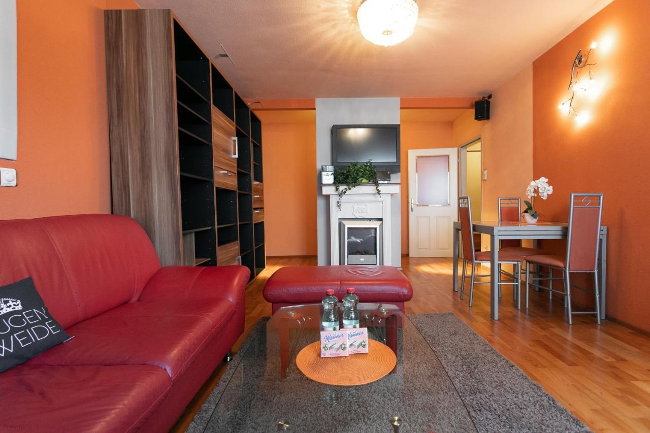 Zentrales Apartment In U-Bahn Naehe & Hauptbahnhof Wenen Buitenkant foto