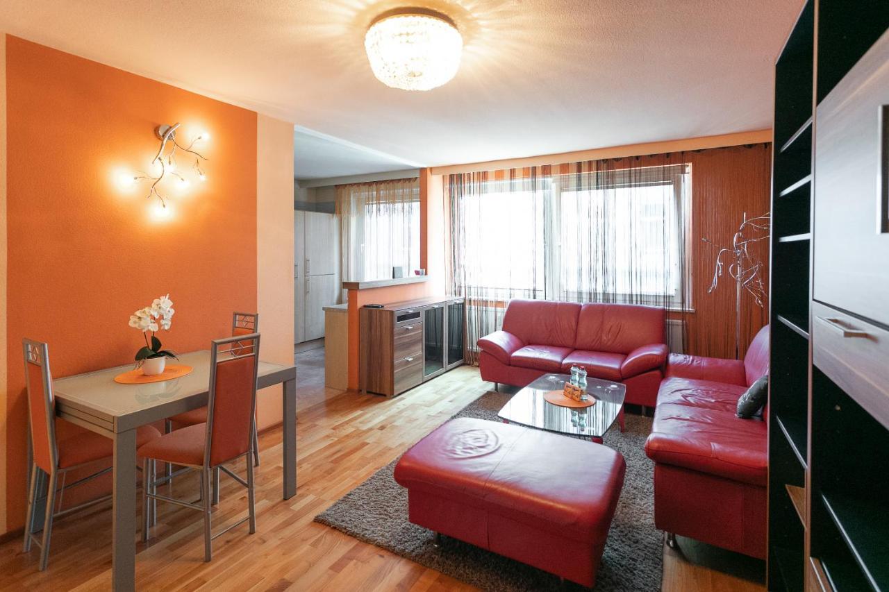 Zentrales Apartment In U-Bahn Naehe & Hauptbahnhof Wenen Buitenkant foto